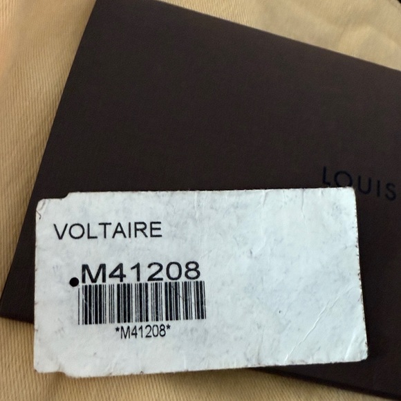 Authentic (receipt & paperwork included) Louis Vuitton "Voiltaire" handbag - Picture 14 of 14